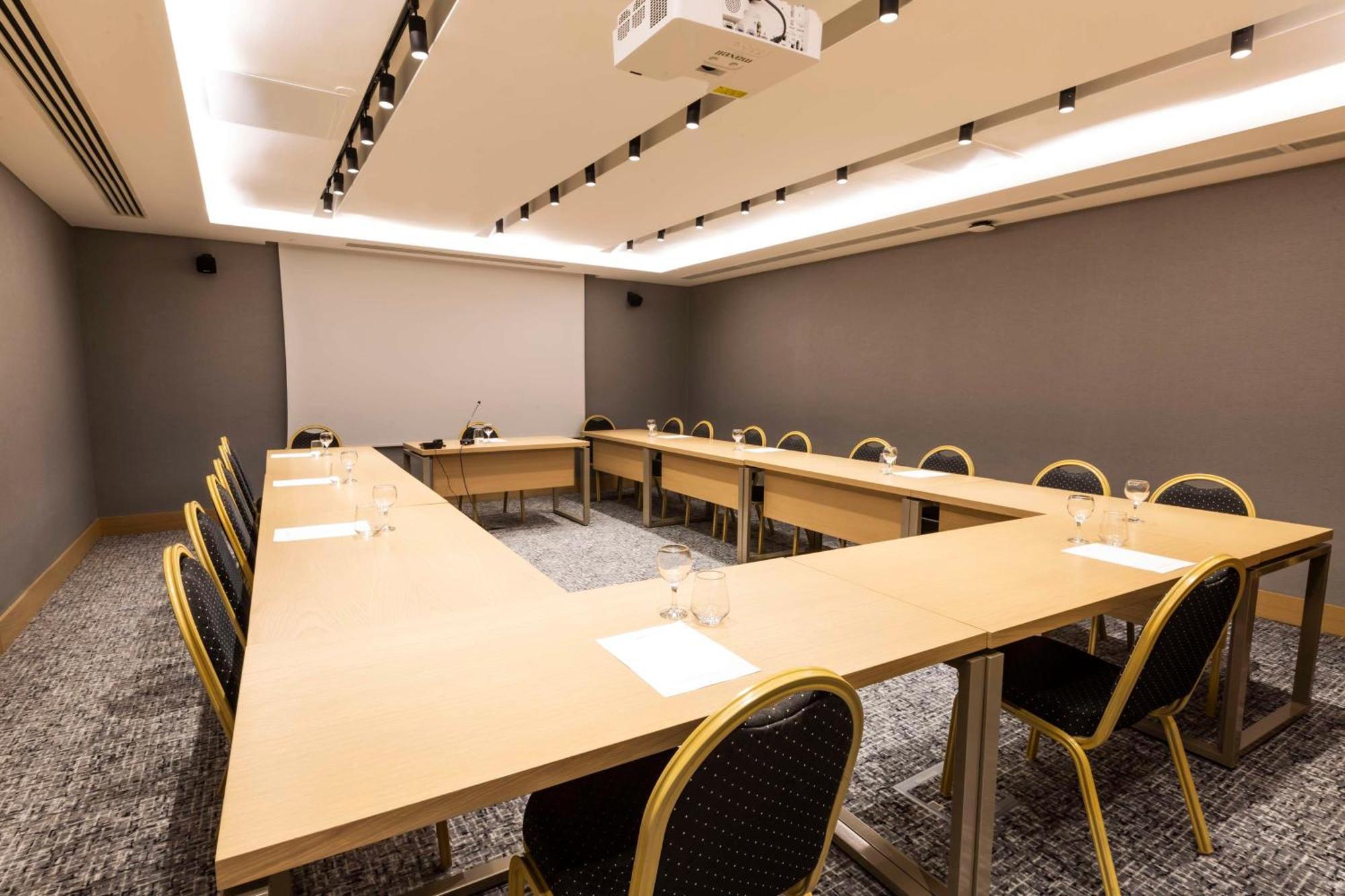Radisson Hotel Istanbul Harbiye Eksteriør billede